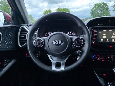 Certified 2021 Kia Soul S FWD image 22