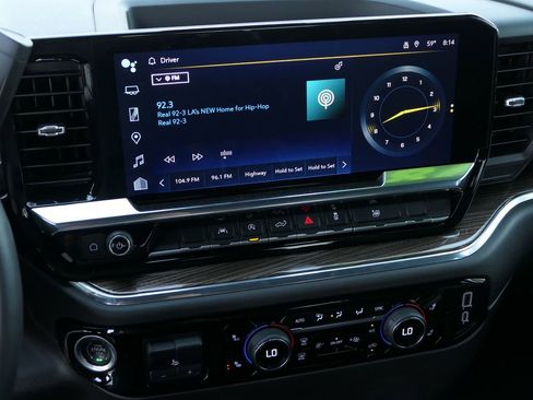 Used 2025 Chevrolet Silverado 1500 LT image 22