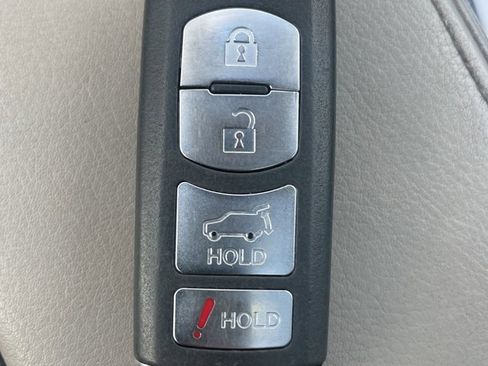 Used 2010 MAZDA CX-9 Grand Touring w/ Moonroof & Bose Audio Pkg image 25