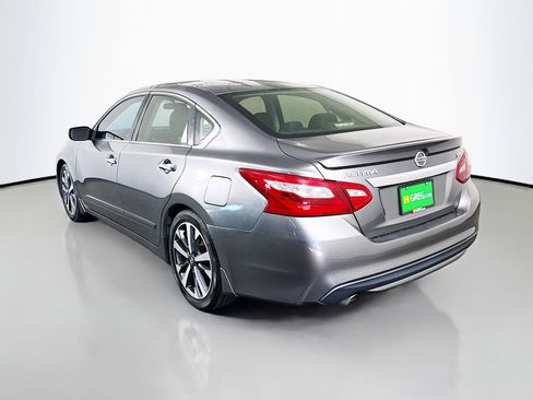 Used 2017 Nissan Altima 2.5 SR image 7