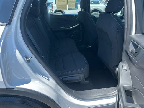 Certified 2023 Ford Escape FWD image 17