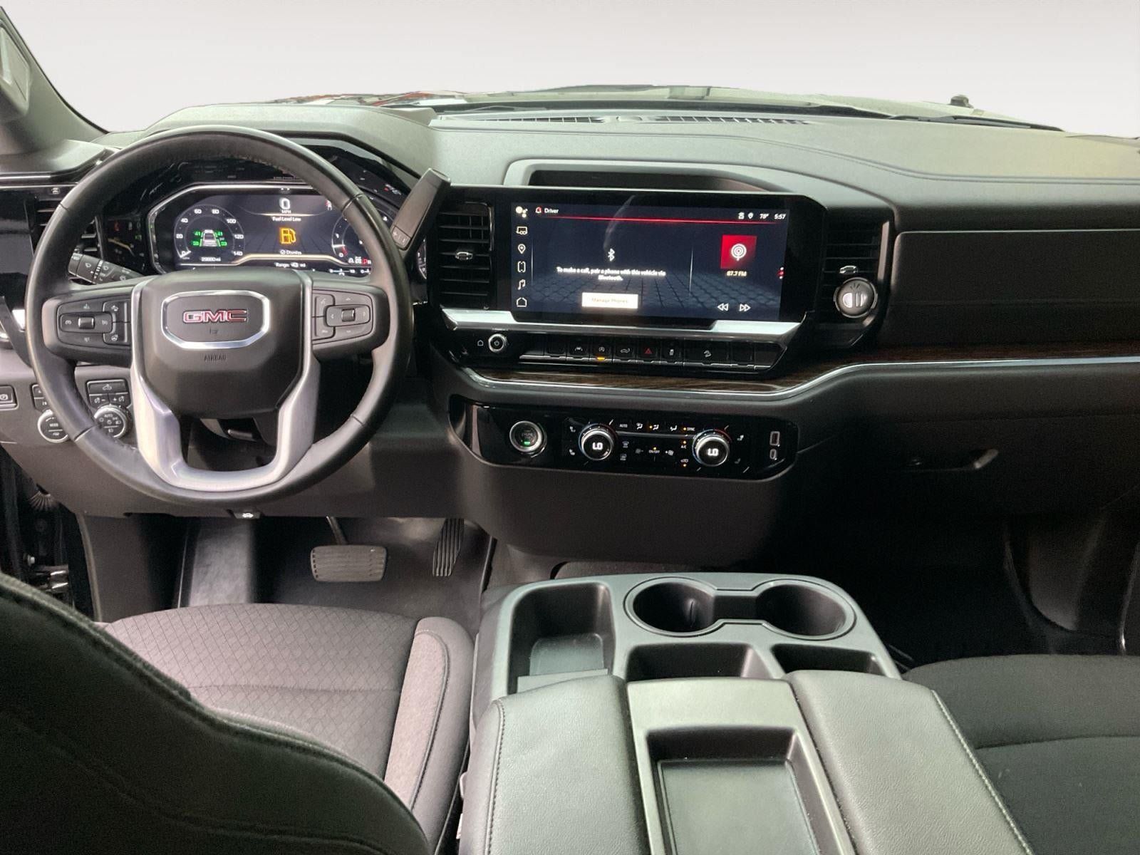 Used 2024 GMC Sierra 1500 Elevation w/ X31 Off-Road Package AWD/4WD image 10