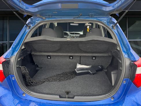 Used 2018 Toyota Yaris SE image 10