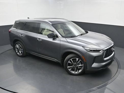 Used 2023 INFINITI QX60 Luxe w/ Cargo Package FWD image 35