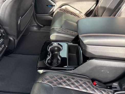 Used 2023 Jeep Grand Cherokee L Summit w/ Advanced Protech Group IV image 19