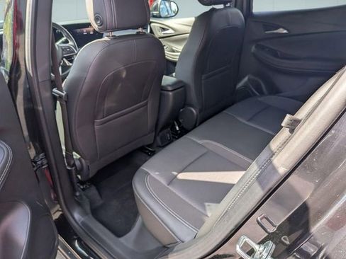Used 2025 Buick Encore GX Preferred FWD image 26
