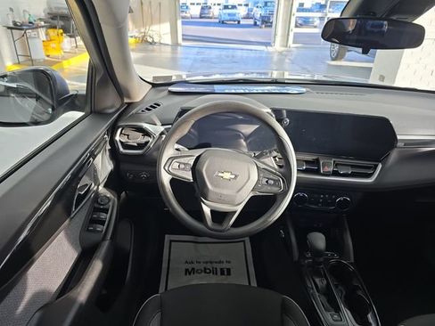 Certified 2024 Chevrolet TrailBlazer LS w/ LS Convenience Package image 12