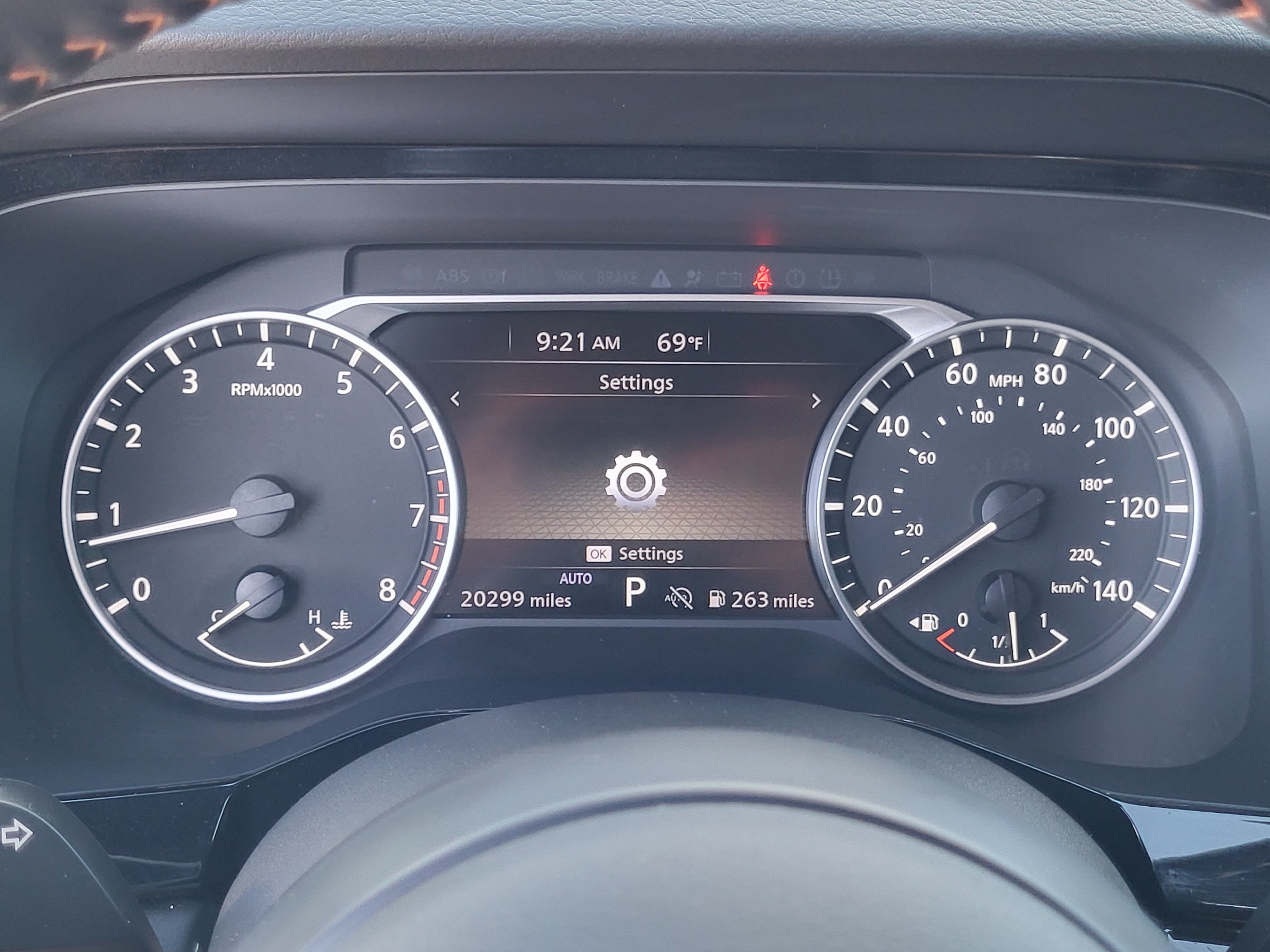 Used 2025 Nissan Pathfinder Rock Creek AWD/4WD image 13