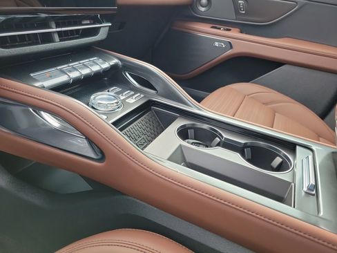 New 2026 Lincoln Nautilus Reserve image 29