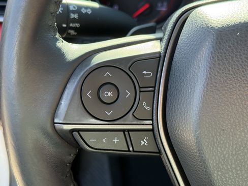 Used 2021 Toyota Camry XSE image 16