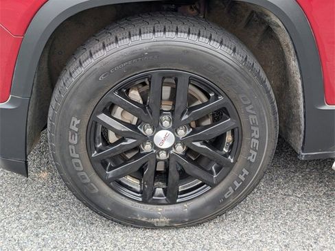 Used 2019 GMC Acadia SLT image 13