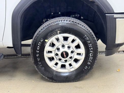 New 2026 GMC Sierra 2500 SLE image 4