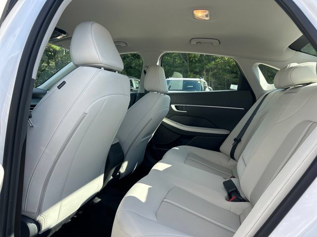 Certified 2026 Hyundai Sonata SEL FWD image 23