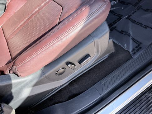 Used 2023 Ford Expedition Max Limited image 54