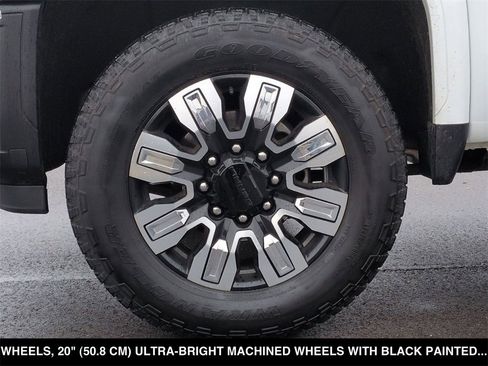 Used 2024 GMC Sierra 2500 Denali w/ Denali Reserve Package image 10