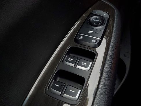 Used 2020 Kia Optima Premium FWD image 19