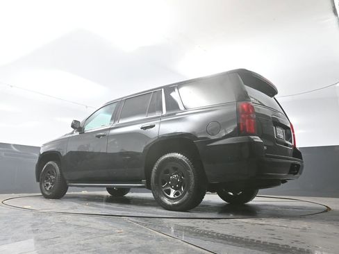 Used 2018 Chevrolet Tahoe 2WD w/ Remote Keyless Entry Package image 52