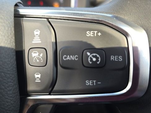 Used 2025 RAM 2500 Laramie image 21