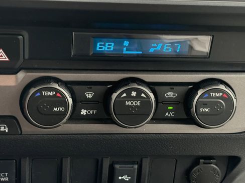 Used 2023 Toyota Tacoma SR AWD/4WD image 17