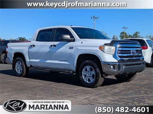 Used 2017 Toyota Tundra SR5 image 1