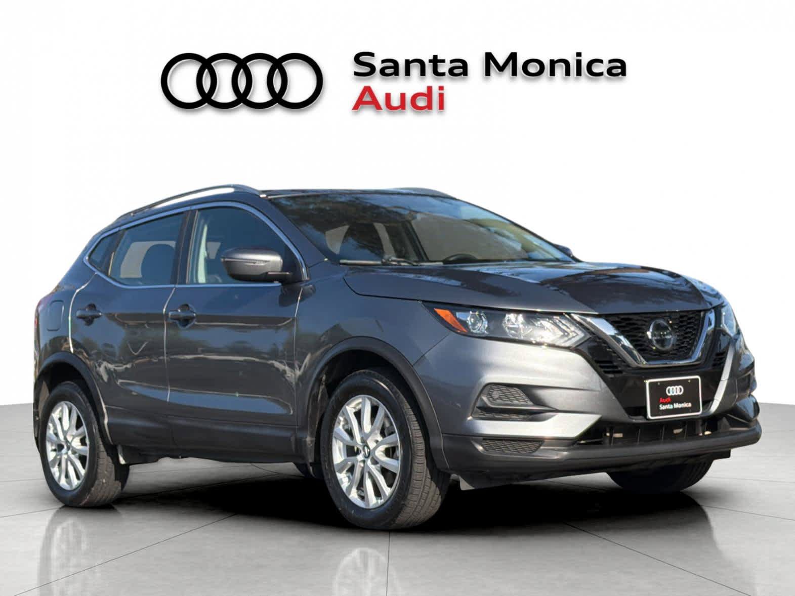 Used 2020 Nissan Rogue Sport SV FWD image 9