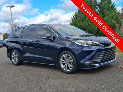 Certified 2021 Toyota Sienna Platinum