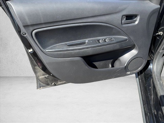 Used 2024 Mitsubishi Mirage ES FWD image 12