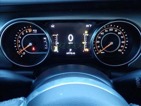 Used 2021 Jeep Wrangler Unlimited Sahara AWD/4WD image 22