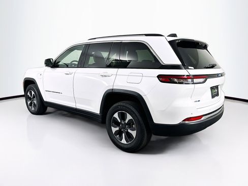 Used 2022 Jeep Grand Cherokee Limited 4xe w/ Luxury Tech Group II AWD/4WD image 5