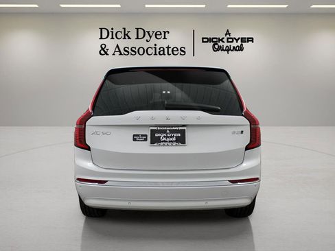 New 2026 Volvo XC90 B5 Plus w/ Protection Package Premier image 3