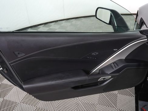 Used 2019 Chevrolet Corvette Stingray Convertible w/ 3LT Preferred Equipment Group RWD image 15