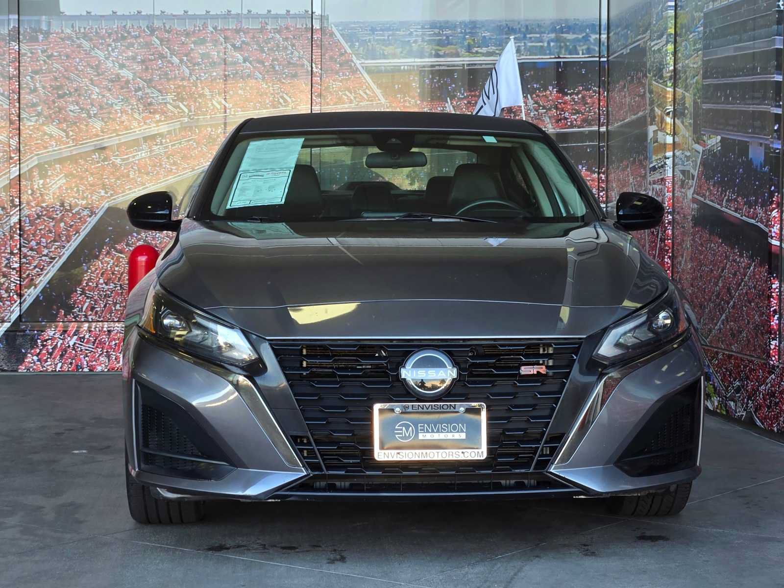 Used 2024 Nissan Altima 2.5 SR FWD image 3