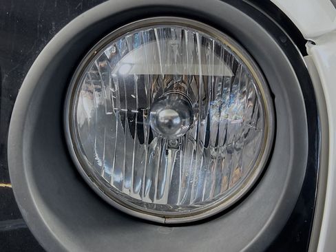 Used 2017 Jeep Wrangler Sport image 12