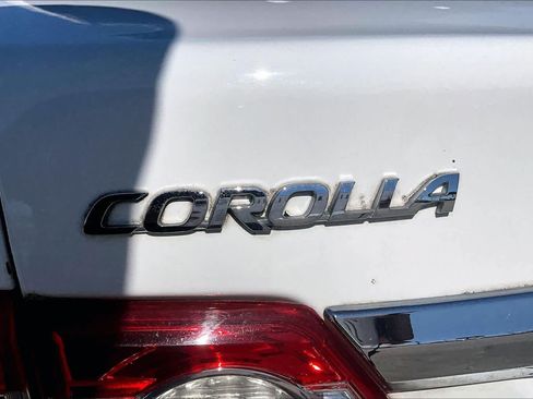 Used 2013 Toyota Corolla LE FWD image 29