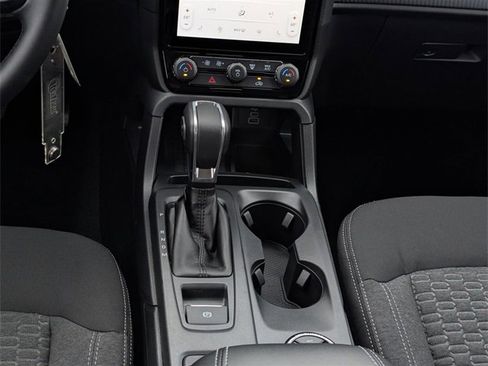 New 2025 Ford Ranger XLT w/ Equipment Group 301A High image 19