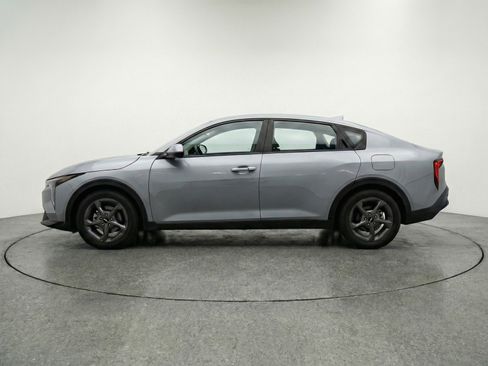 Used 2025 Kia K4 FWD image 5