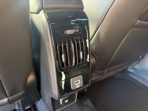 New 2026 Jeep Compass Latitude image 15