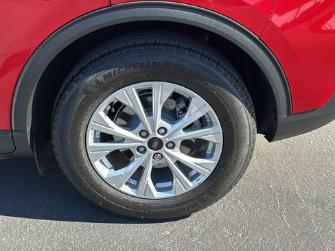Certified 2025 Ford Escape Active w/ Tech Pack #1 FWD image 8