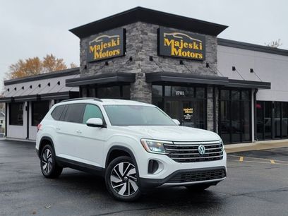 Used 2025 Volkswagen Atlas SE