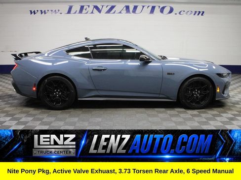 Used 2025 Ford Mustang GT Premium w/ GT Performance Package RWD image 2
