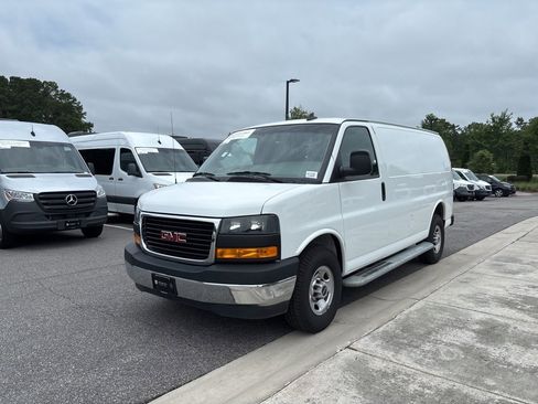 Used 2023 GMC Savana 2500 Work Van w/ Driver Convenience Package image 8