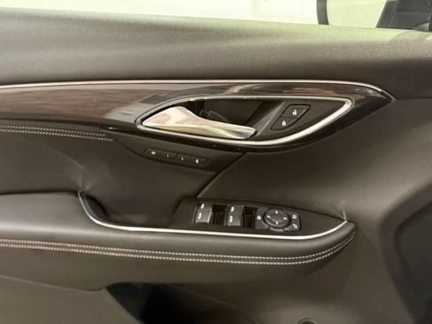 Used 2023 Buick Envision Essence w/ Sport Touring Package FWD image 12