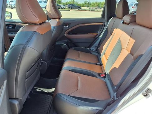 Certified 2026 Subaru Forester Touring AWD/4WD image 8