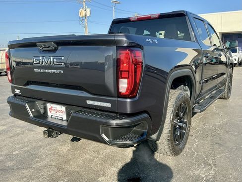Used 2022 GMC Sierra 1500 Elevation w/ LPO, Elevation Black Package image 19