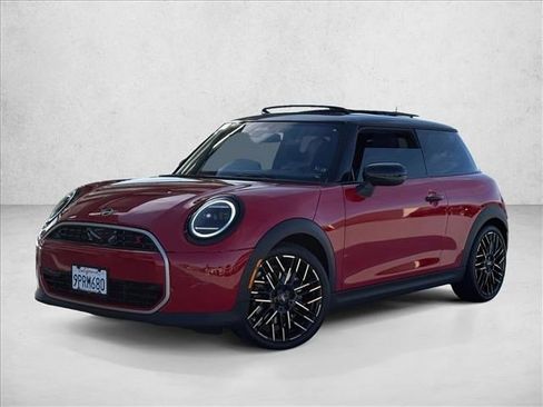 Used 2025 MINI Cooper S image 1
