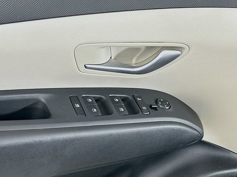 Used 2023 Hyundai Tucson SEL FWD image 10