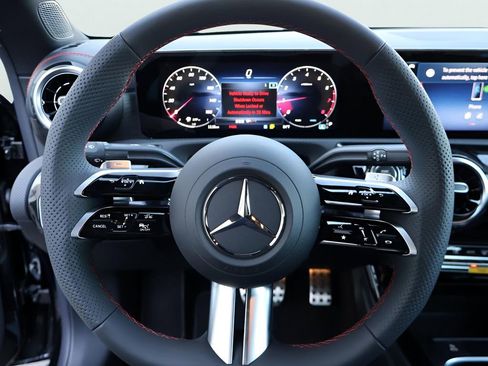 New 2026 Mercedes-Benz CLA 250 4MATIC image 31