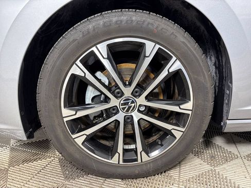 Used 2022 Volkswagen Jetta Sport FWD image 11