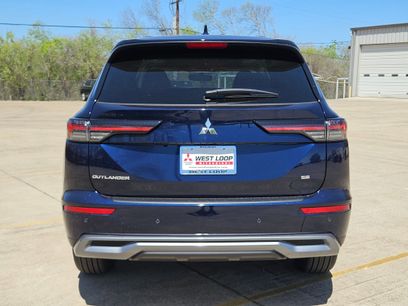 New 2026 Mitsubishi Outlander SE