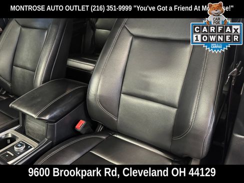 Used 2020 Ford Explorer XLT w/ Equipment Group 202A AWD/4WD image 29